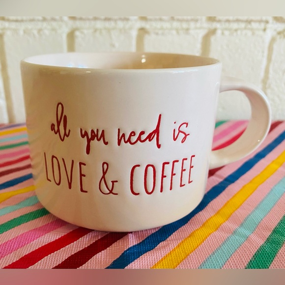 Love Mugs! (6 stackable mugs!) - Picture 7 of 10